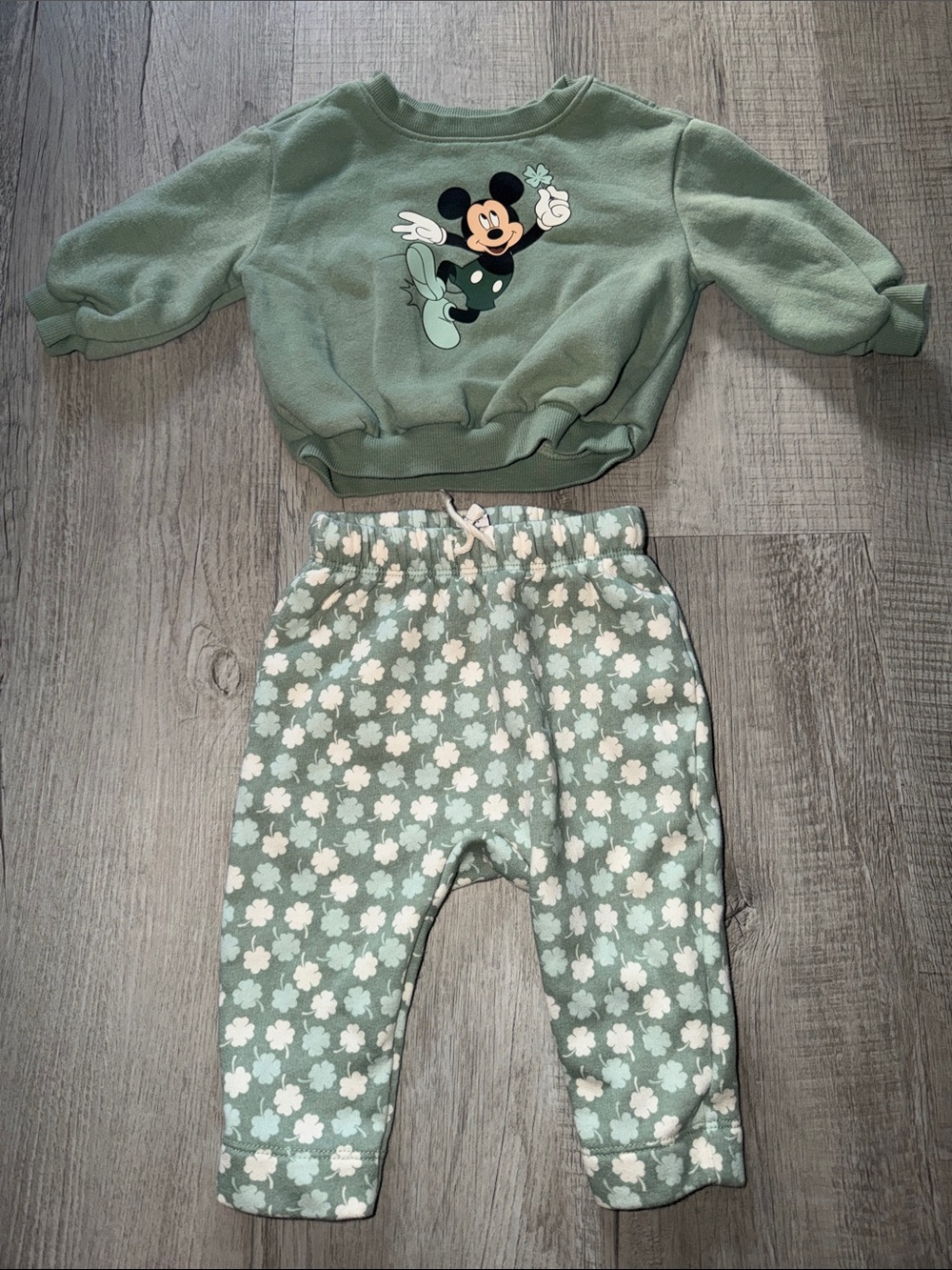 Old Navy Mint Green Mickey Mouse Kids Matching Set